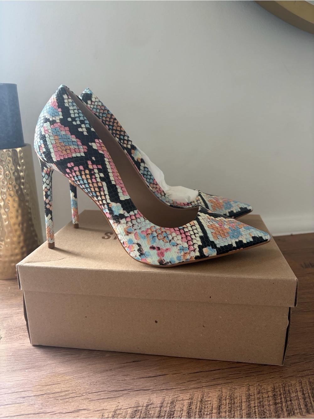 Brand New Steve Madden Multicolor Snake-Print Pointed Toe Stiletto Heels SZ 11